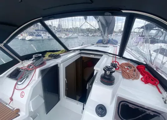 BENETEAU - OCEANIS 34.1 - 9