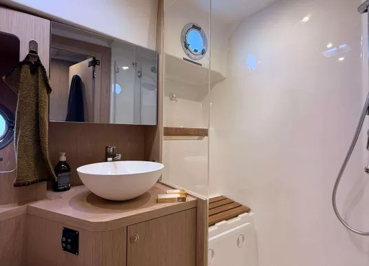 BENETEAU - SWIFT TRAWLER 48 - 42