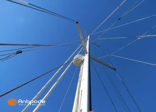 ALUBAT - OVNI 395 - 25