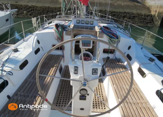 ALUBAT - OVNI 395 - 32