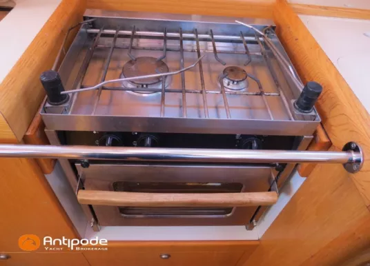 ALUBAT - OVNI 395 - 51