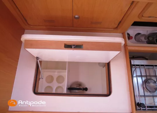 ALUBAT - OVNI 395 - 52