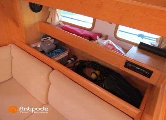 ALUBAT - OVNI 395 - 66