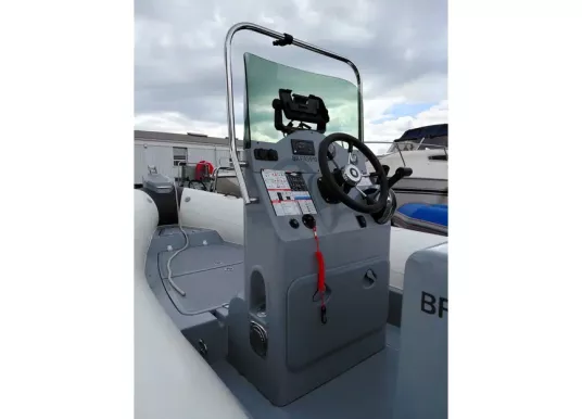 3D TENDER - Dream 635 - 2