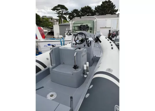 3D TENDER - Dream 635 - 3