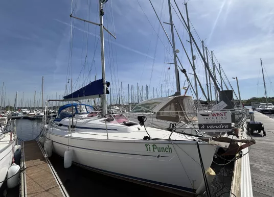 BAVARIA - 36 CRUISER