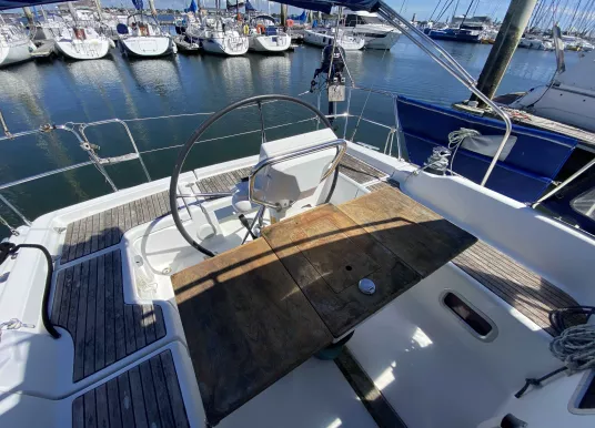 BENETEAU - OCEANIS 37 - 8