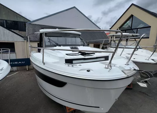 JEANNEAU - MERRY FISHER 895 - 19
