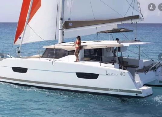 FOUNTAINE PAJOT - LUCIA 40 - 29