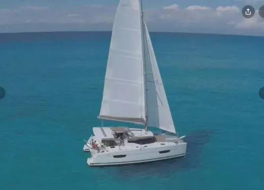 FOUNTAINE PAJOT - LUCIA 40 - 7