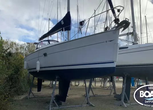 JEANNEAU - SUN ODYSSEY 32