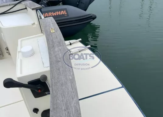 RHEA - 730 Fishing - 10