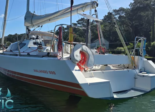 IDB MARINE - MALONGO 1045 - 2