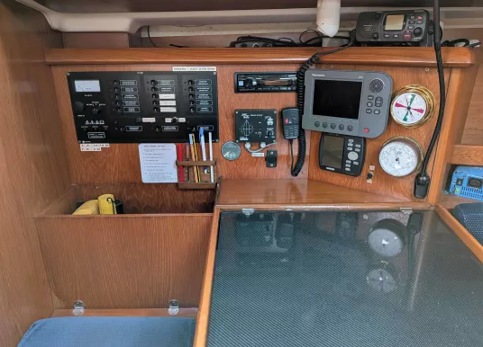 JEANNEAU - SUN ODYSSEY 37 - 14