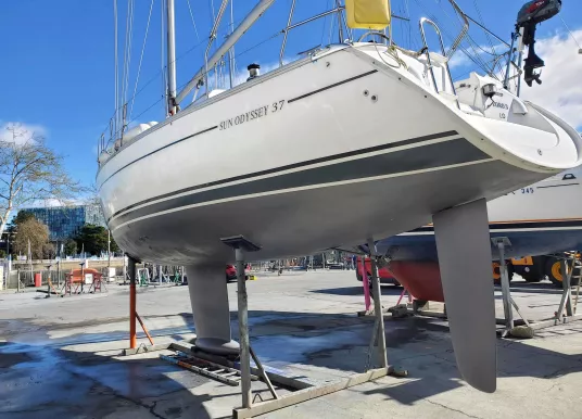 JEANNEAU - SUN ODYSSEY 37 - 3