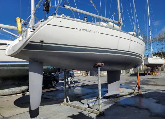 JEANNEAU - SUN ODYSSEY 37 - 9