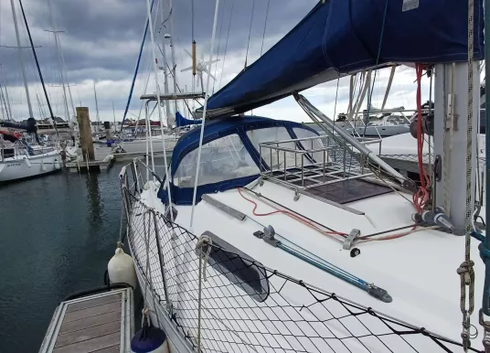 DUFOUR YACHTS - DUFOUR 30 DI - 19