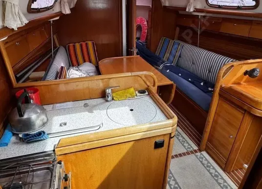 BAVARIA - BAVARIA 30 CRUISER - 14
