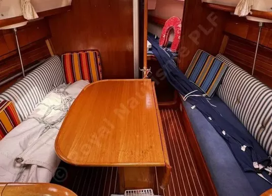 BAVARIA - BAVARIA 30 CRUISER - 19
