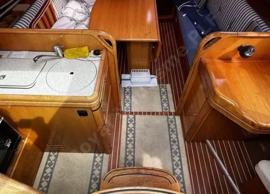 BAVARIA - BAVARIA 30 CRUISER - 9