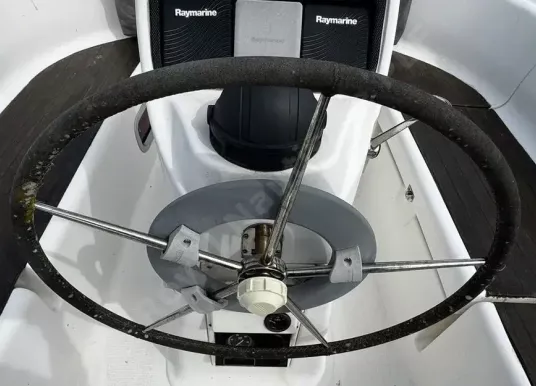 BAVARIA - BAVARIA 30 CRUISER - 6