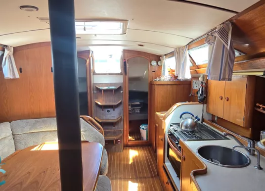 JEANNEAU - Sun Odyssey 33.1 - 11