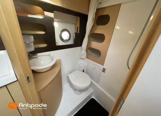 BENETEAU - MONTE CARLO 37 - 11
