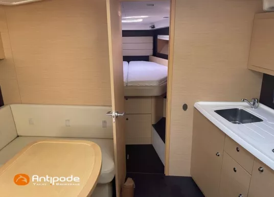 BENETEAU - MONTE CARLO 37 - 34