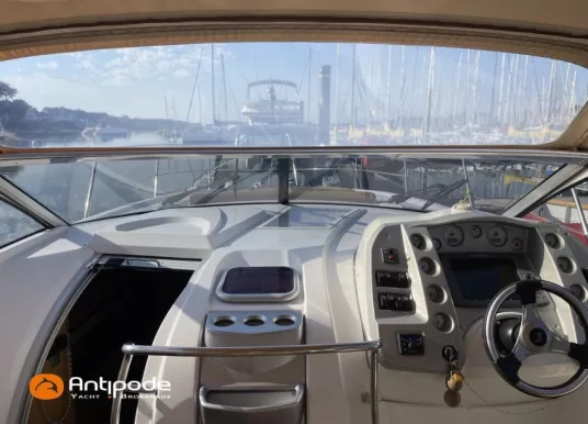 BENETEAU - MONTE CARLO 37 - 40