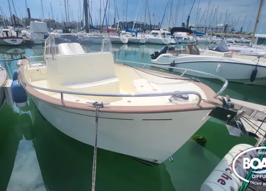RHEA MARINE - RHEA 23 OPEN avec remorque