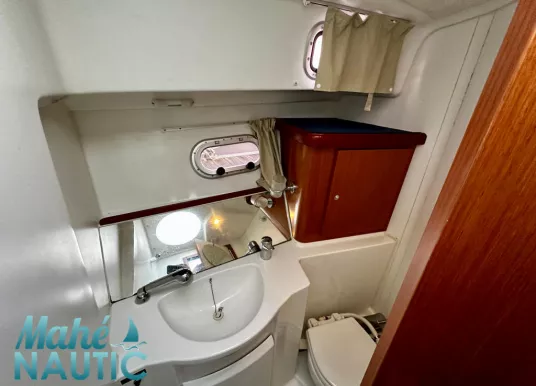 BENETEAU - Antares 9.80 - 18