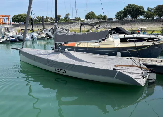 CHAMPIONSHIPS YACHTING - LAGO 26 SPEEDSTER - 10