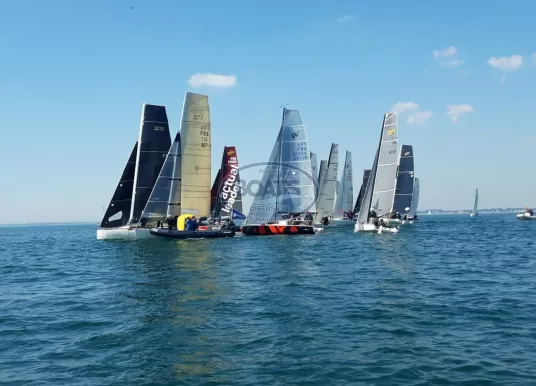 BENETEAU - FIRST 24 SE - 8