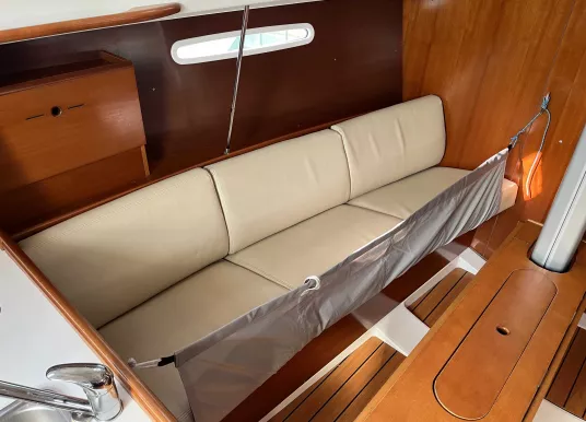 BENETEAU - FIRST 31.7 - 17
