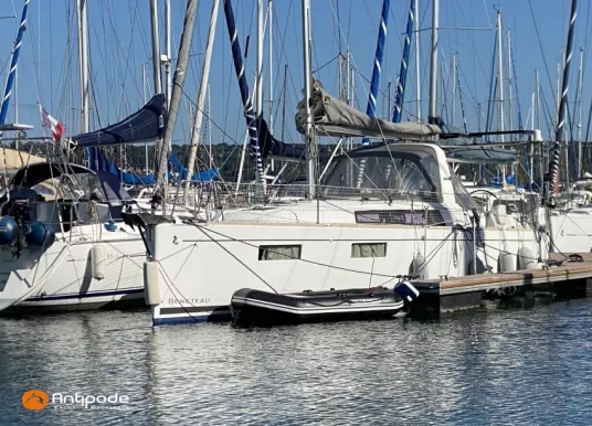 BENETEAU - OCEANIS 35.1 - 2