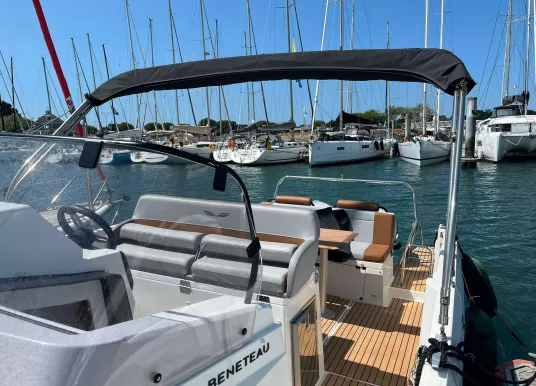 BENETEAU - FLYER 9 SPACEDECK - 6