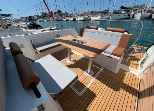 BENETEAU - FLYER 9 SPACEDECK - 7