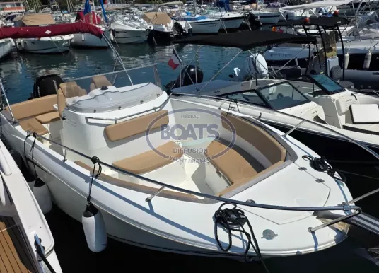 JEANNEAU - CAP CAMARAT 7.5 CC - 2