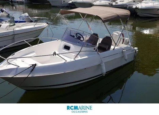 B2 MARINE - CAP FERRET 522 OPEN