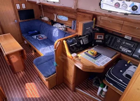 BAVARIA - BAVARIA 37 CRUISER - 17