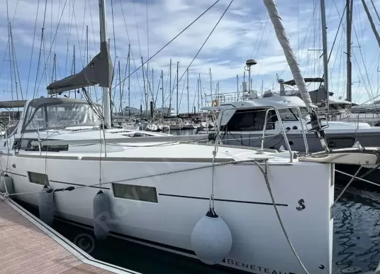 BENETEAU - Oceanis 38 - 3