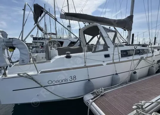 BENETEAU - Oceanis 38 - 4
