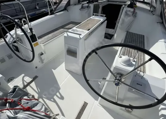 BENETEAU - Oceanis 38 - 8