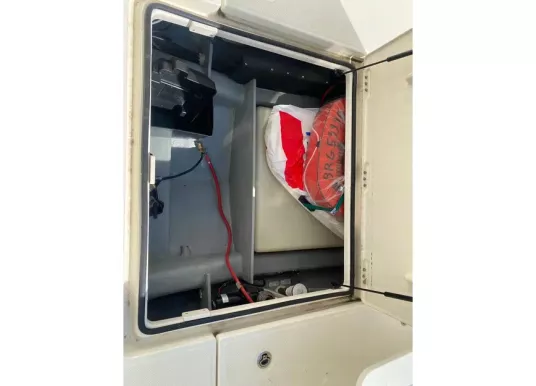 QUICKSILVER - 625 pilothouse - 16