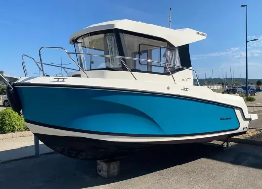 QUICKSILVER - 625 pilothouse - 6