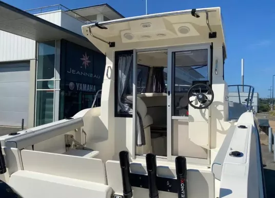 QUICKSILVER - 625 pilothouse - 10