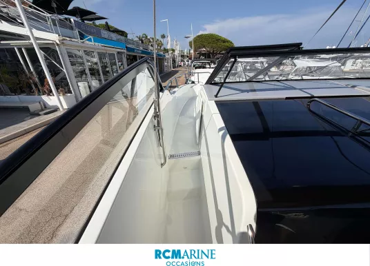 BENETEAU - FLYER 10 - 11