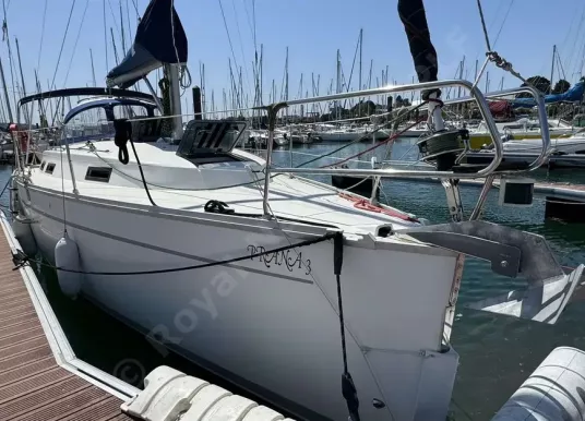 BAVARIA - Cruiser 32 - 3
