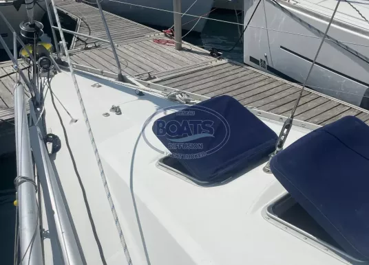 BENETEAU - FIRST 325 - 13