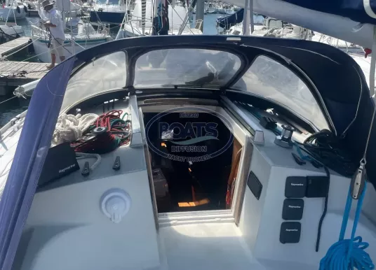 BENETEAU - FIRST 325 - 14